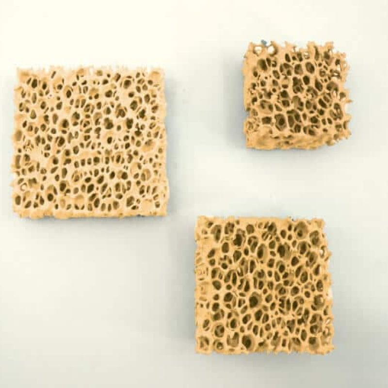Ceramic foam filters