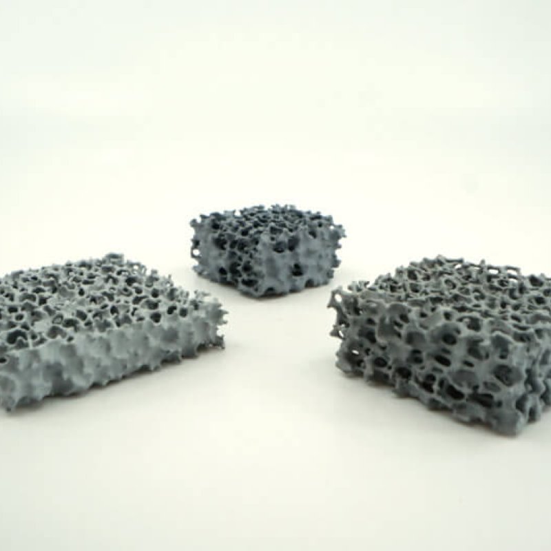 Ceramic foam filters